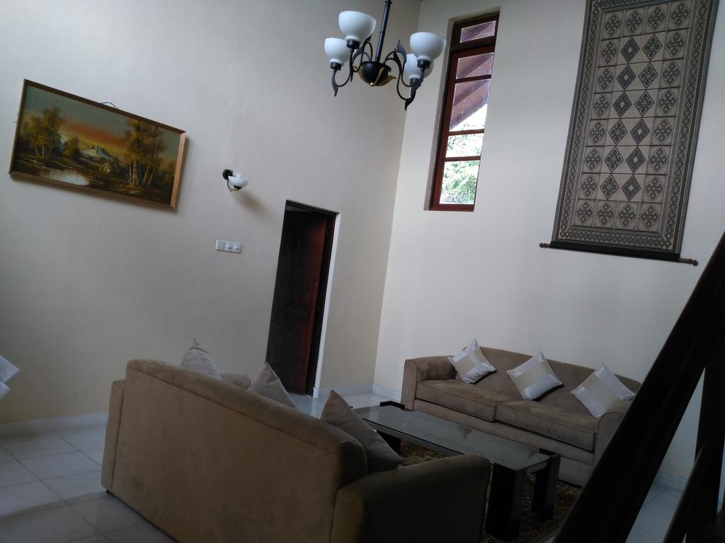 Lake View Holiday Resort Nuwara Eliya Exterior photo
